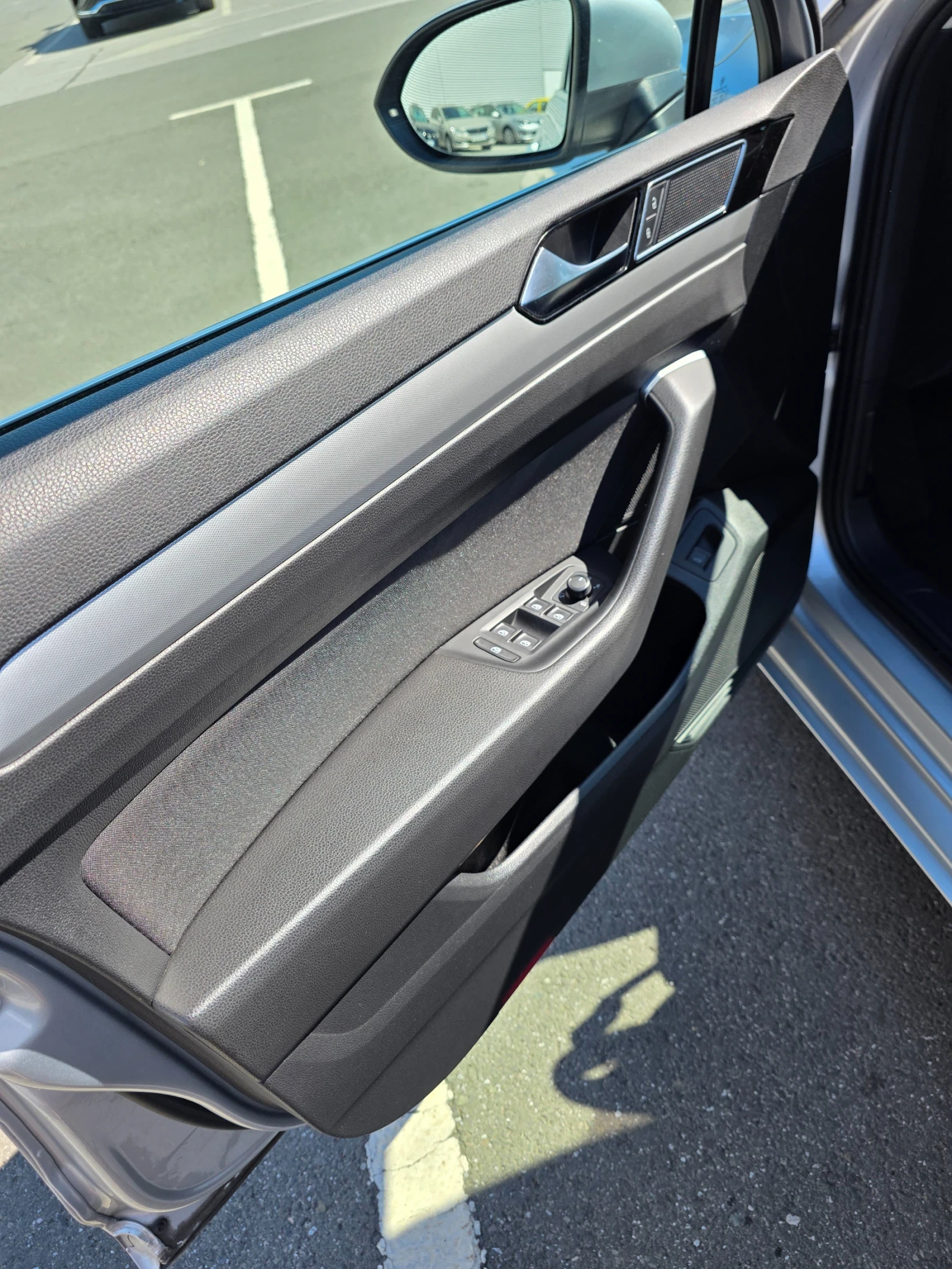 VW Passat 2.0TDI 150кс, снимка 14 - Автомобили и джипове - 55511905