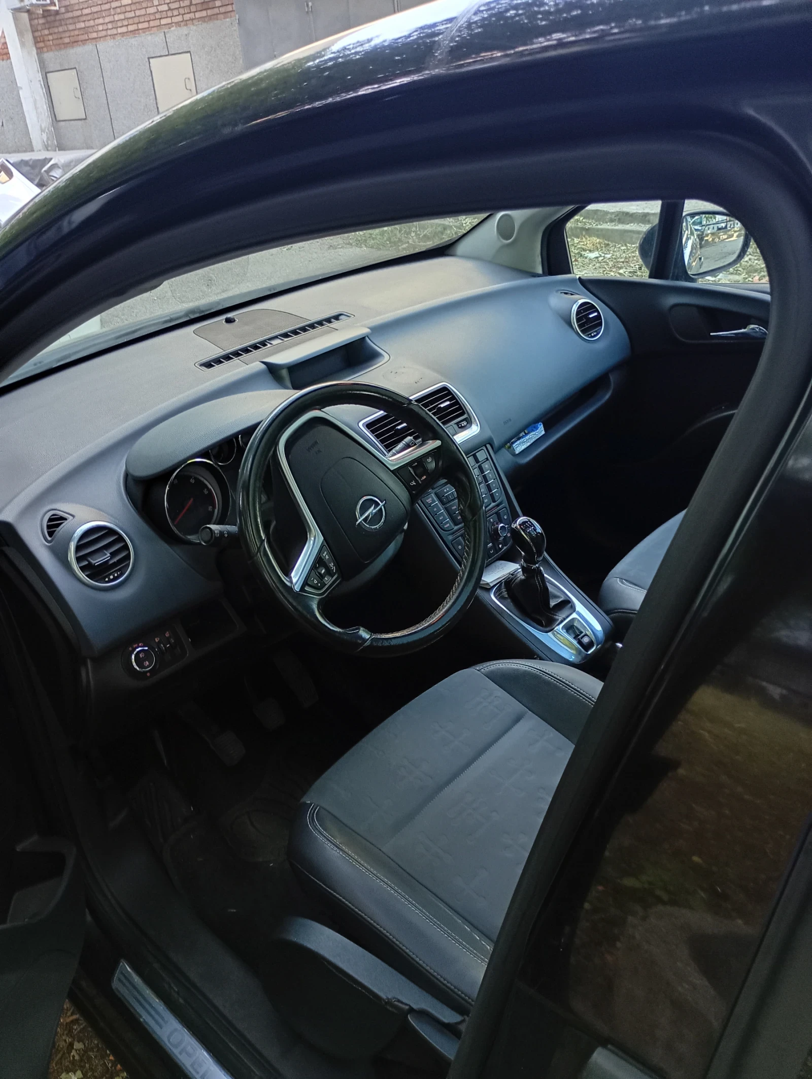 Opel Meriva CDTI, снимка 4 - Автомобили и джипове - 55579431