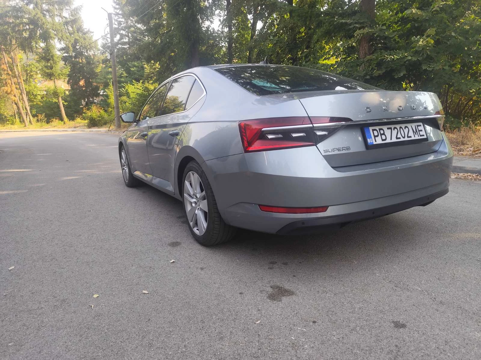 Skoda Superb 2.0 TDI, снимка 4 - Автомобили и джипове - 55732925