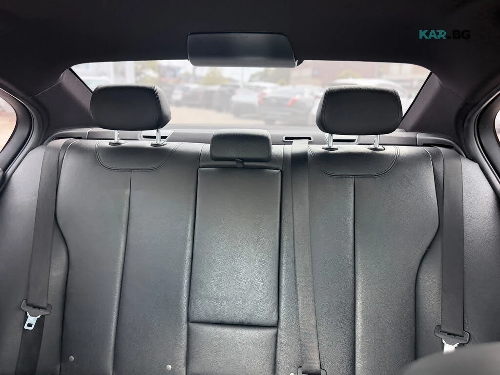BMW 330 xDrive* АвтоКредит* (ЦЕНА ДО БГ) , снимка 12 - Автомобили и джипове - 55936365