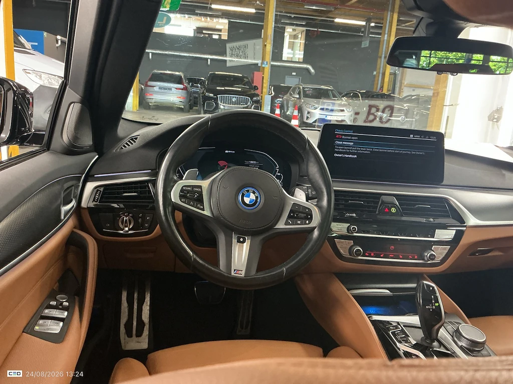 BMW 530E xDrive | Mobile.bg � ����������� 7