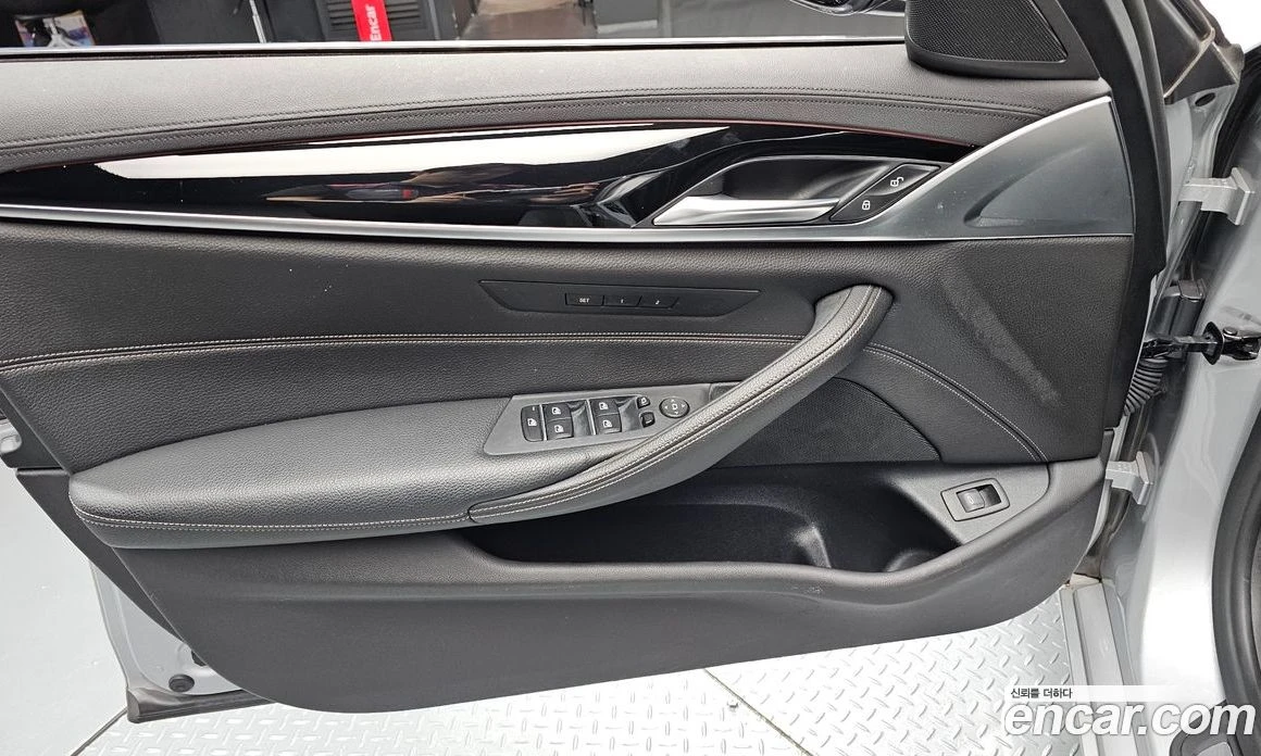 BMW 520 520i Luxury | Mobile.bg � ����������� 14