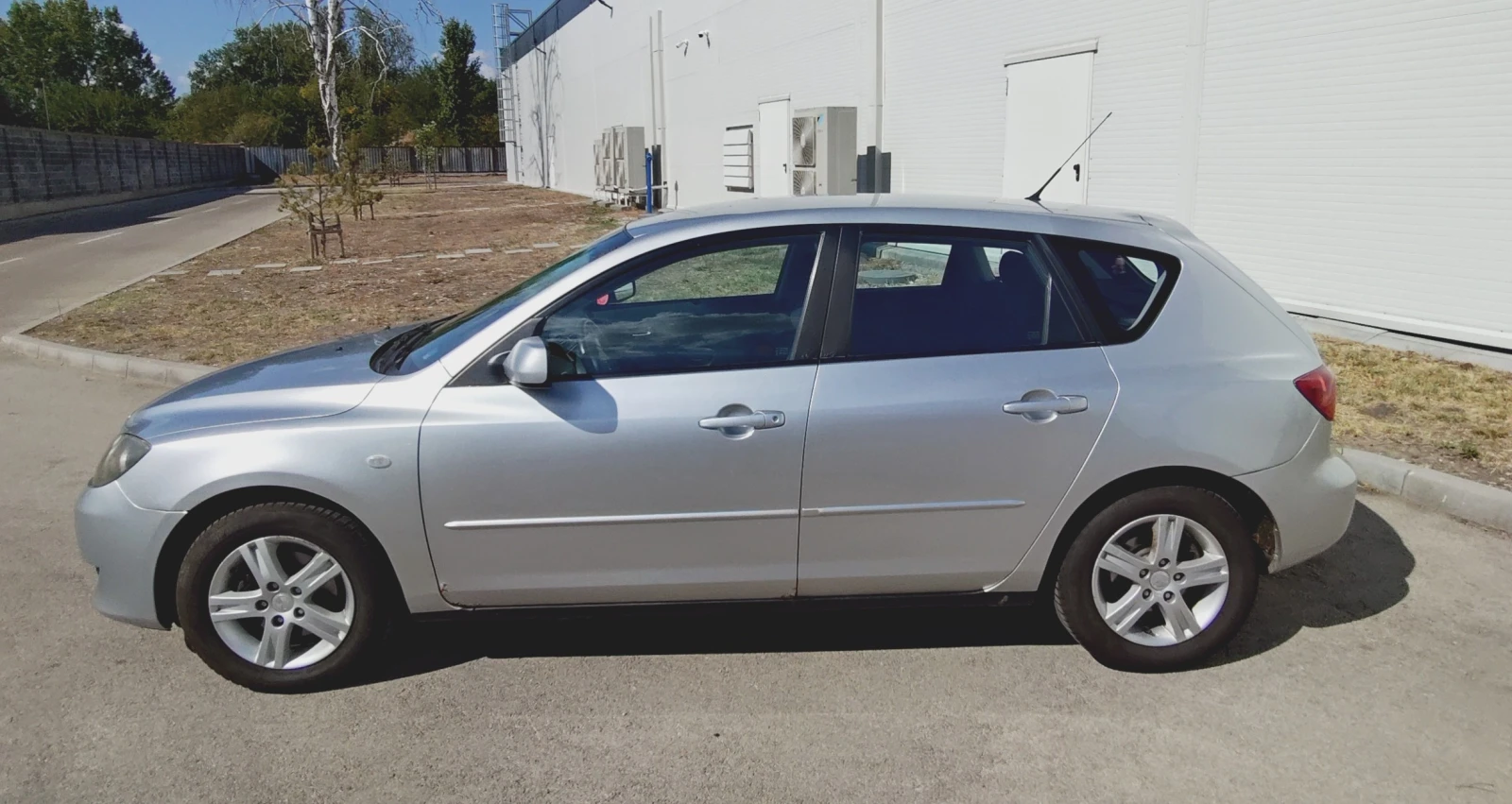 Mazda 3 Hatchback (BK), снимка 5 - Автомобили и джипове - 56278984