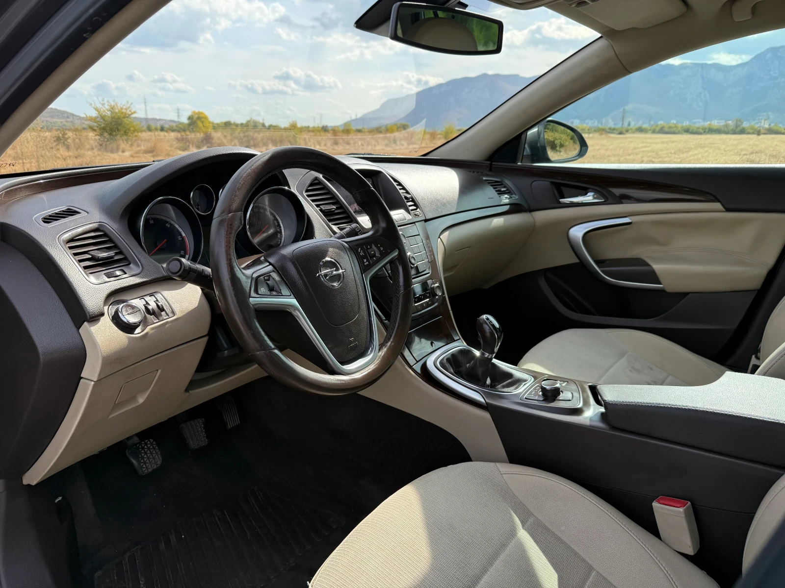 Opel Insignia, снимка 7 - Автомобили и джипове - 56441130