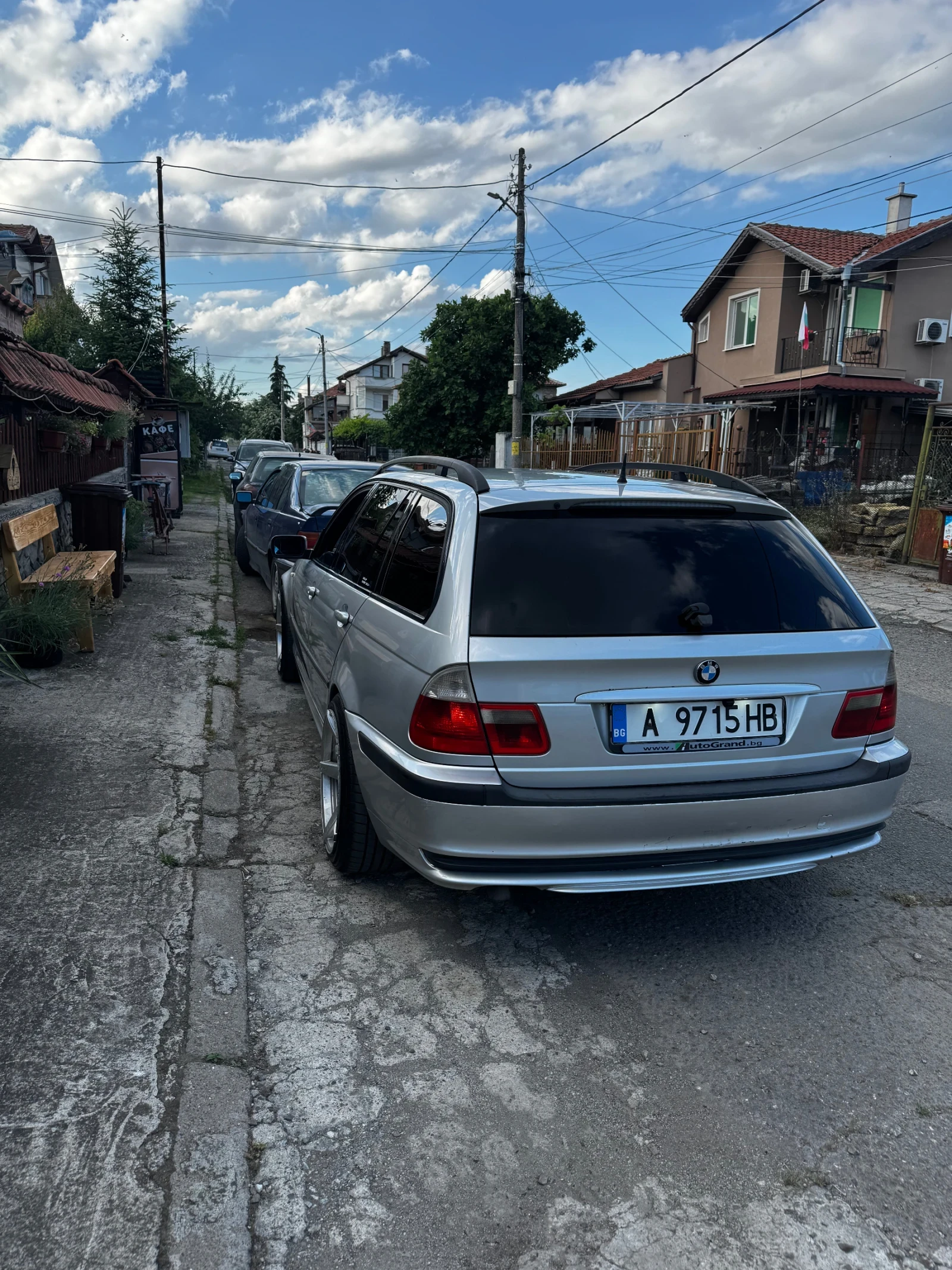 BMW 330, снимка 8 - Автомобили и джипове - 56660112