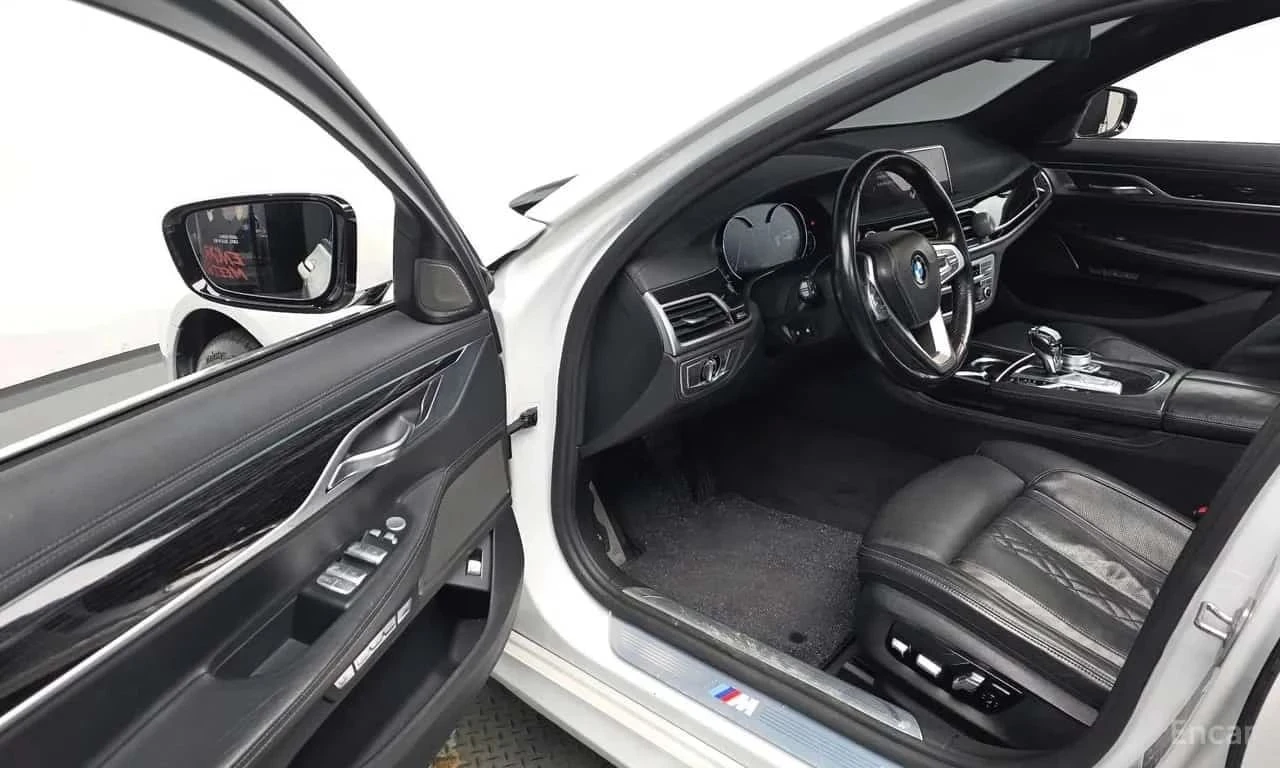 BMW 730, снимка 12 - Автомобили и джипове - 56689917