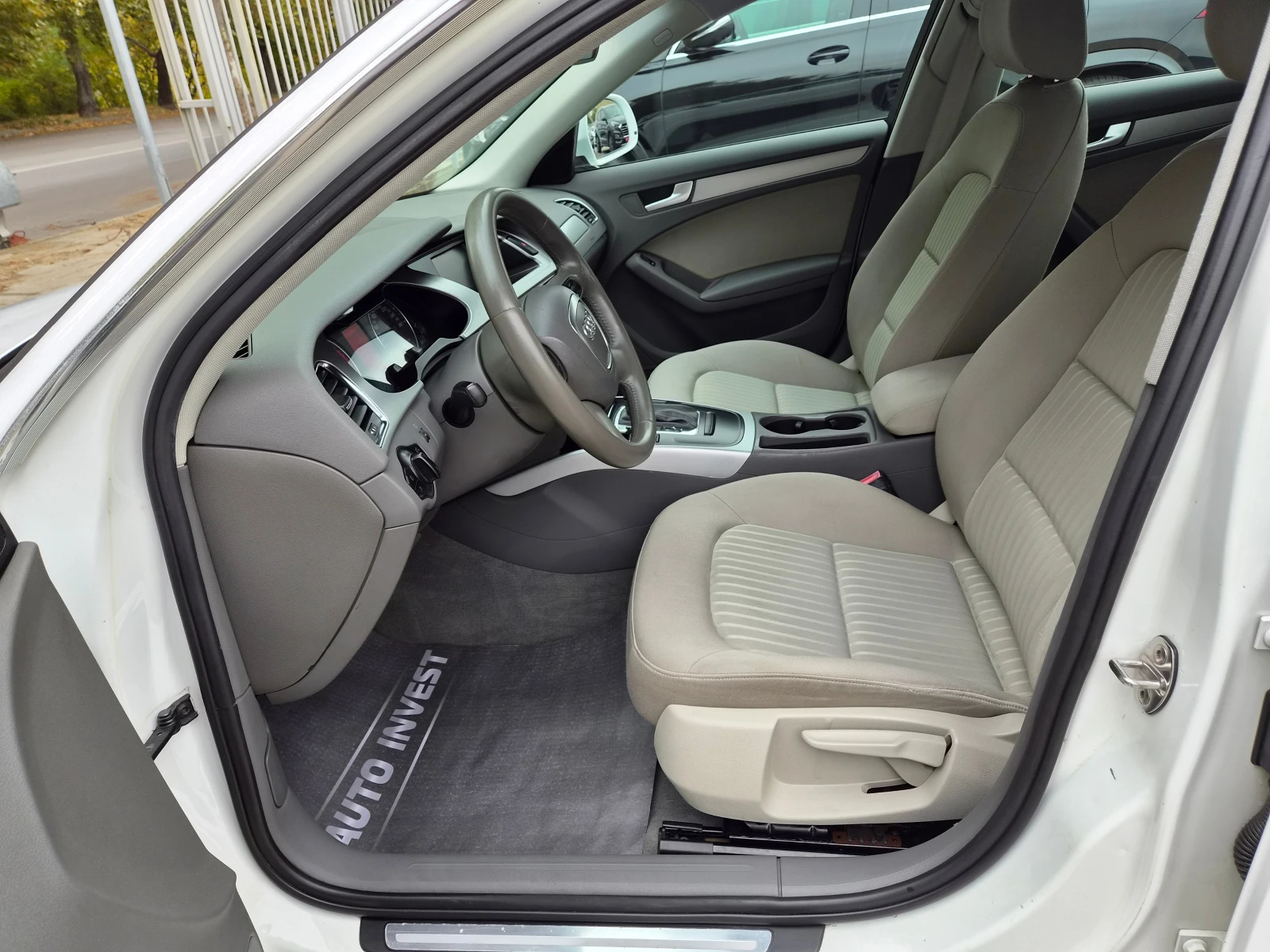 Audi A4 AVTOMAT, снимка 9 - Автомобили и джипове - 56745491