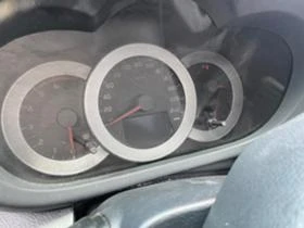 Toyota Rav4 2.2 D-cat 177 к.с., снимка 7