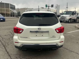 Nissan Pathfinder * 4WD 4dr * PANO* KEYLESS* ПОДГРЕВ* , снимка 4