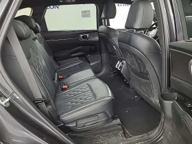 Kia Sorento 1.6 T-GDI ExecutiveLine - Hybrid, снимка 12