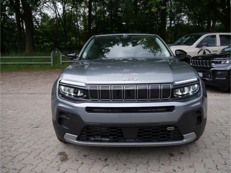 Jeep Avenger Altitude 1.2 GSE , снимка 1 - Автомобили и джипове - 48020398