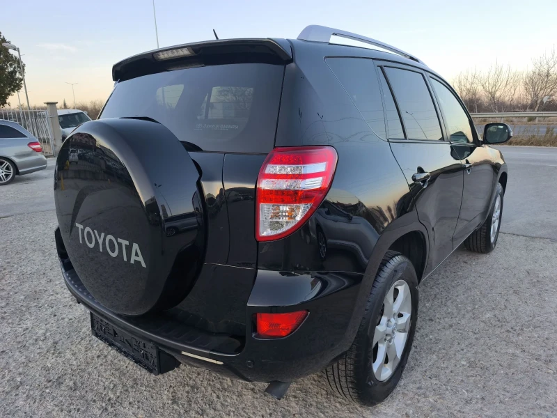 Toyota Rav4 2.2d LUXURY NEW !!!, снимка 4 - Автомобили и джипове - 48133127