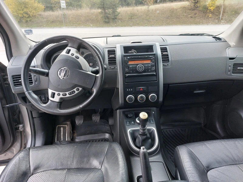 Nissan X-trail, снимка 10 - Автомобили и джипове - 52085604