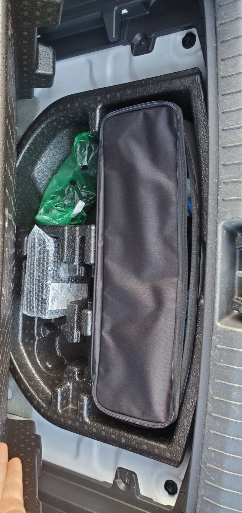 Hyundai Kona 64kwh Prime, KRELL, SOH 100%, снимка 11 - Автомобили и джипове - 53238323