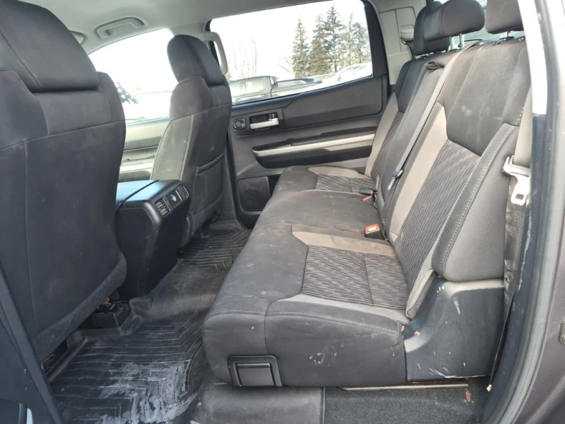 Toyota Tundra * SR5 CREW CAB * CARFAX * ФИНАНСИРАНЕ, снимка 12 - Автомобили и джипове - 53316449
