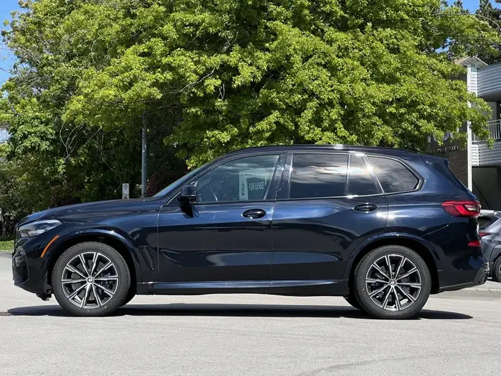 BMW X5 M* SPORT* HARMON* KARDON* ДИГИТАЛНО* ТАБЛО* 360КАМ, снимка 5 - Автомобили и джипове - 54709259
