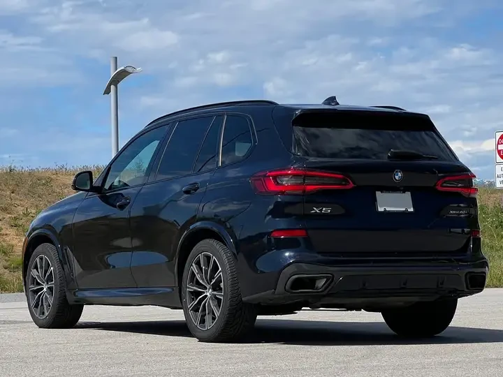 BMW X5 M* SPORT* HARMON* KARDON* ДИГИТАЛНО* ТАБЛО* 360КАМ, снимка 4 - Автомобили и джипове - 54709259