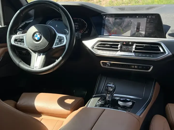 BMW X5 M* SPORT* HARMON* KARDON* ДИГИТАЛНО* ТАБЛО* 360КАМ, снимка 10 - Автомобили и джипове - 54709259