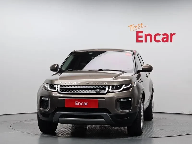 Land Rover Range Rover Evoque 2.0 Td4 Se, снимка 3 - Автомобили и джипове - 55216185