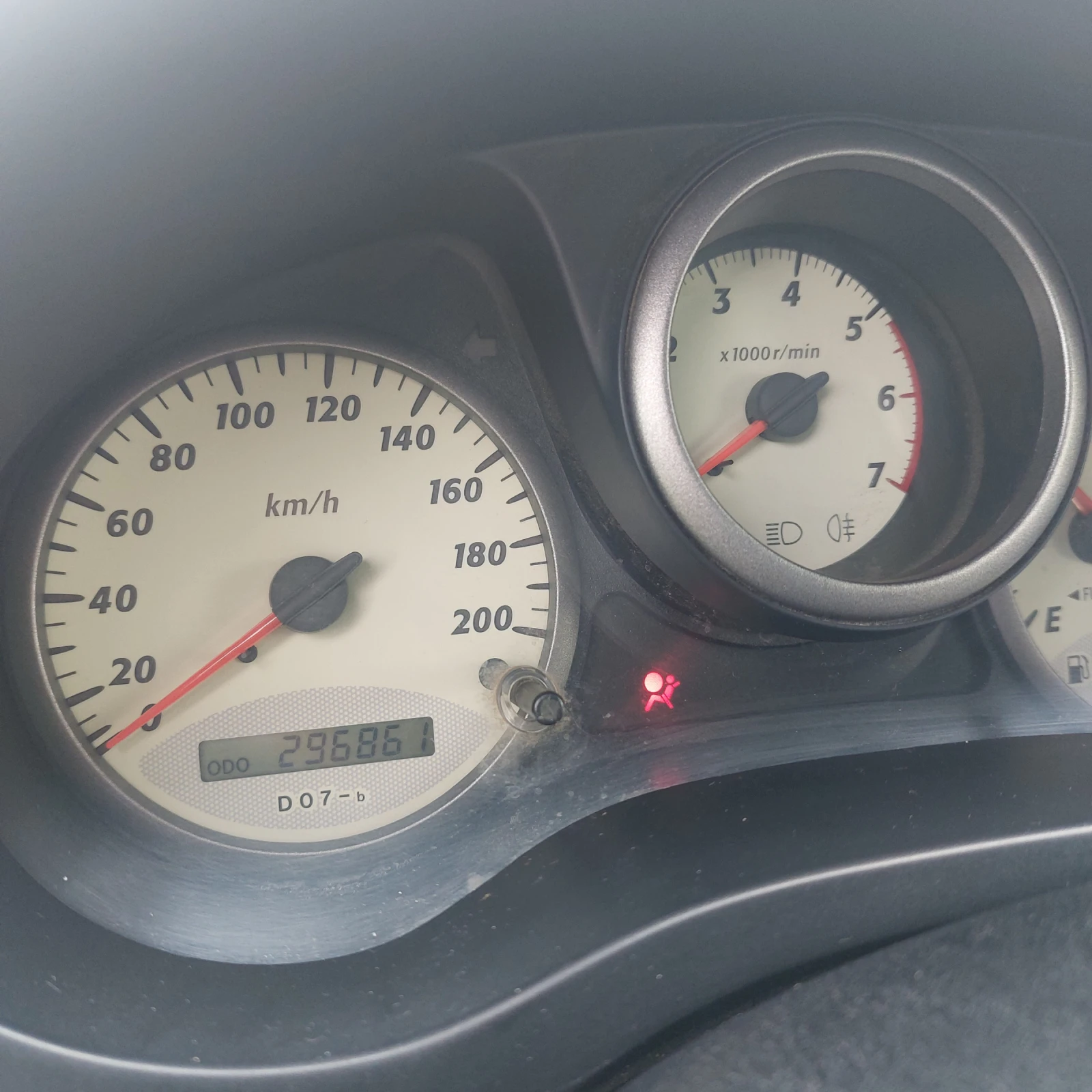 Toyota Rav4  - изображение 5