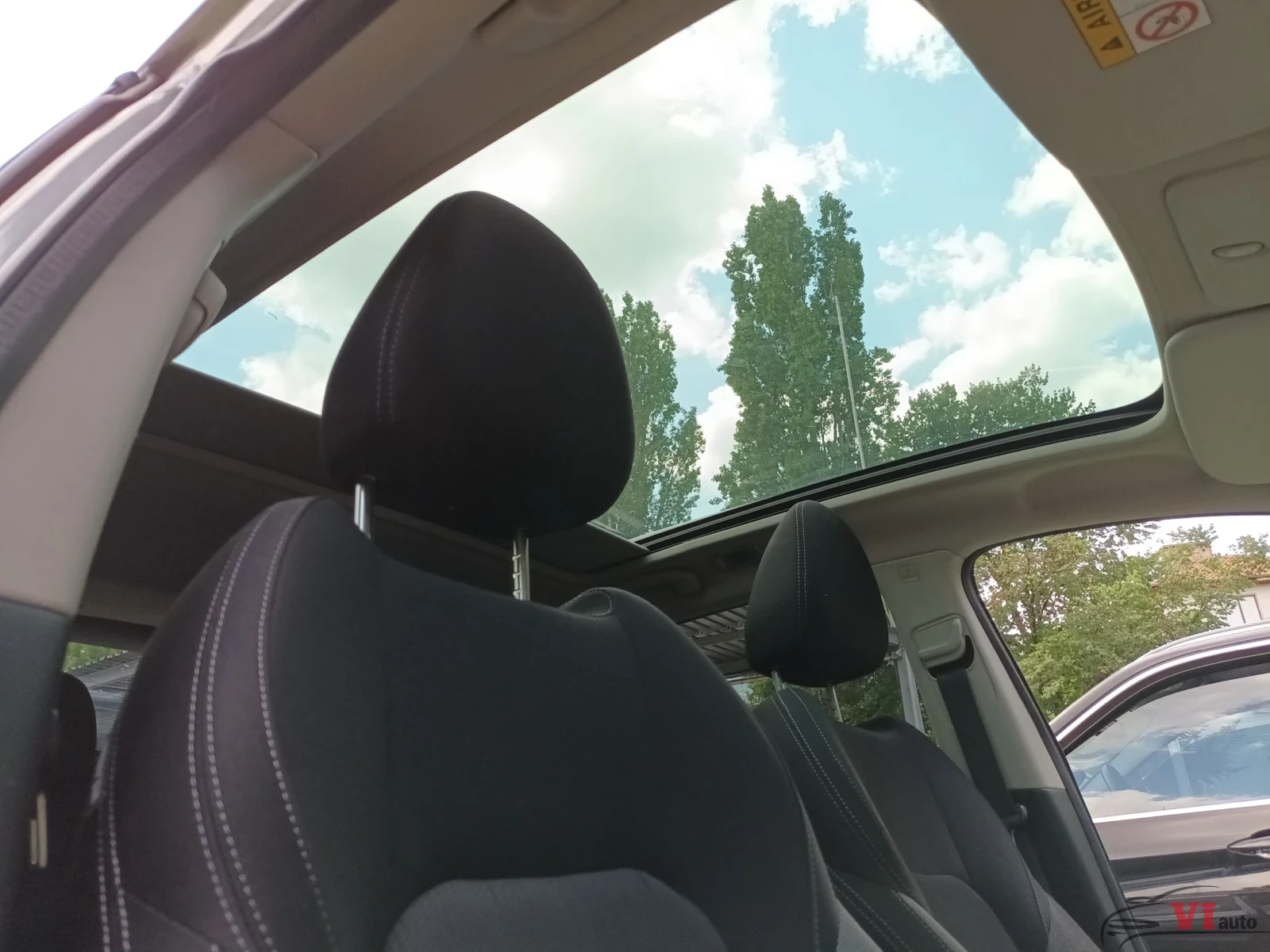 Nissan Qashqai 1.6DCI/АВТ/ПАН/TEKNA+ , снимка 16 - Автомобили и джипове - 50746425