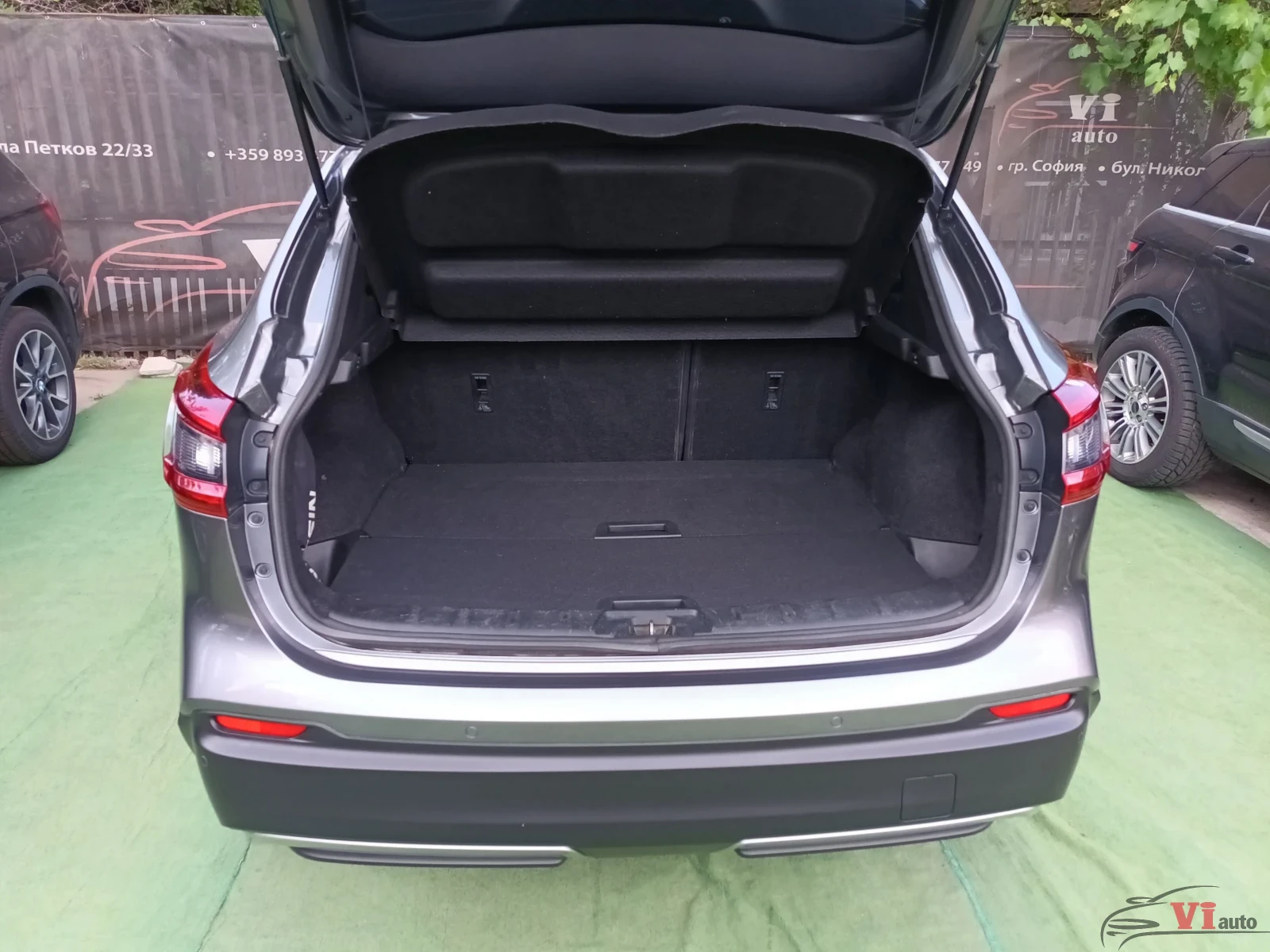 Nissan Qashqai 1.6DCI/АВТ/ПАН/TEKNA+ , снимка 8 - Автомобили и джипове - 50746425