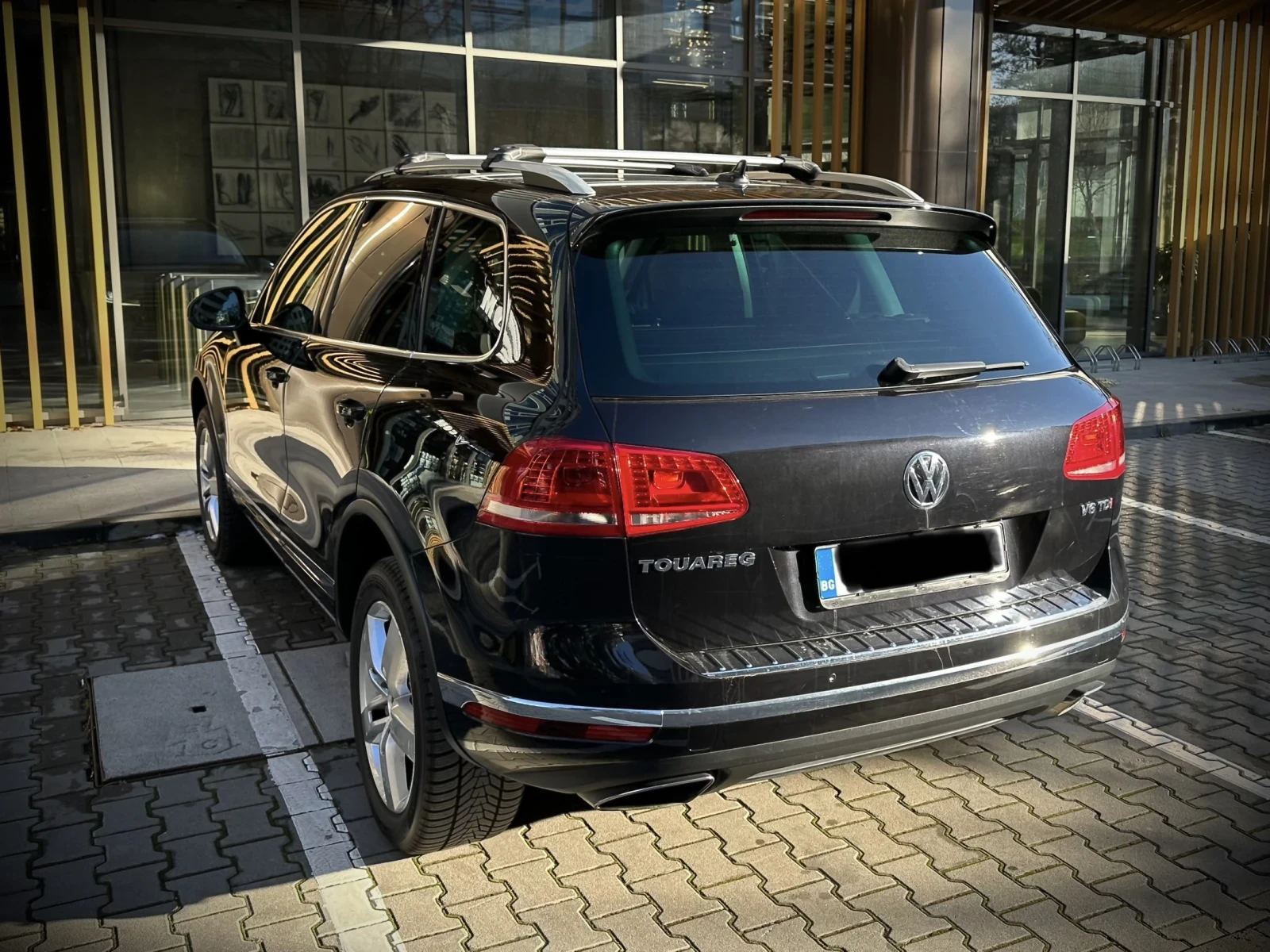 VW Touareg R Line V6 TDI 262 PS Air Suspension - изображение 3