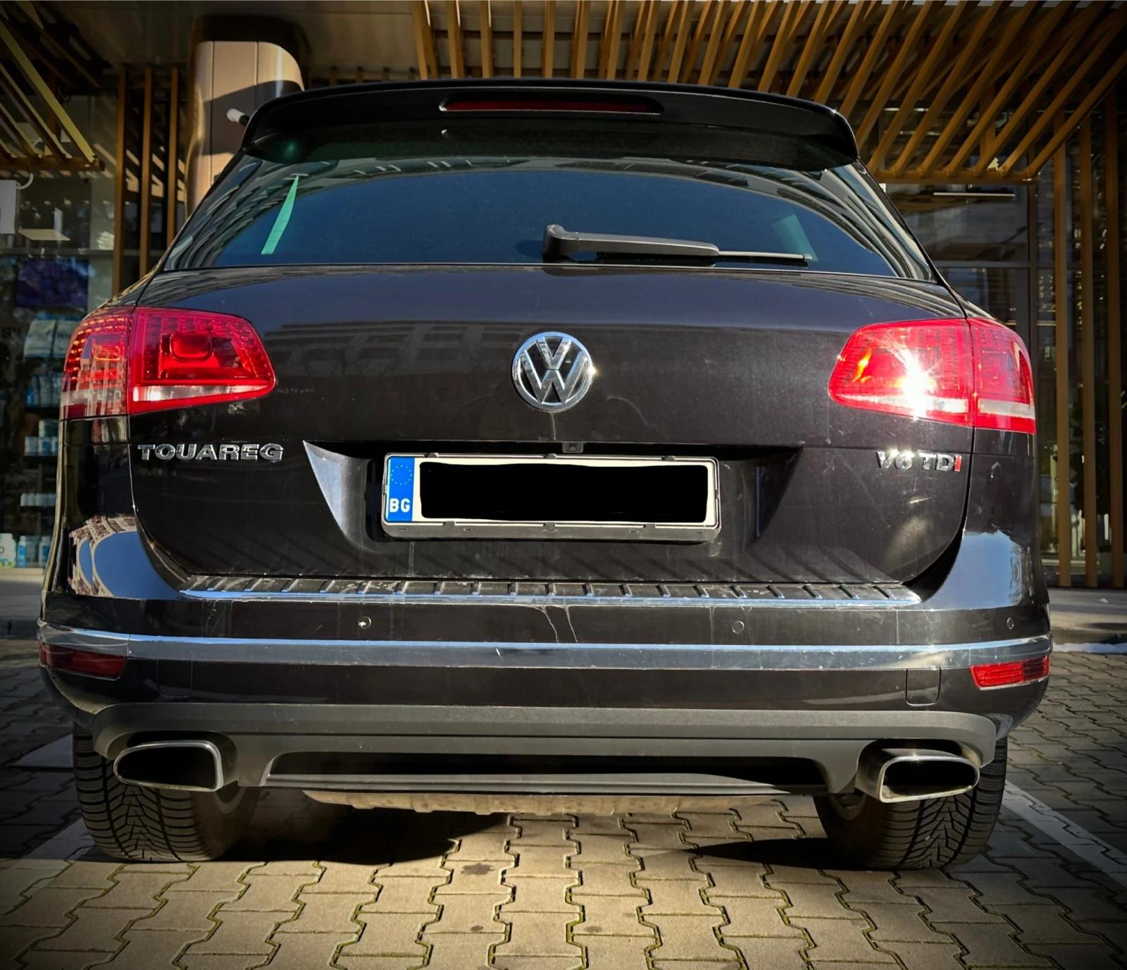 VW Touareg R Line V6 TDI 262 PS Air Suspension - изображение 4