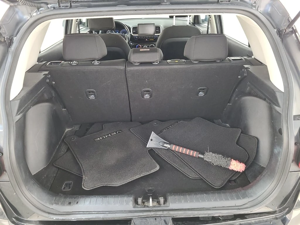 Hyundai Venue * PREFERRED * CARFAX * ��� ������������ ������ | Mobile.bg � ����������� 16