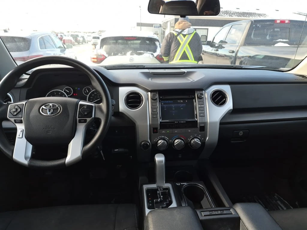 Toyota Tundra * SR5 CREW CAB * CARFAX * ����������� | Mobile.bg � ����������� 10