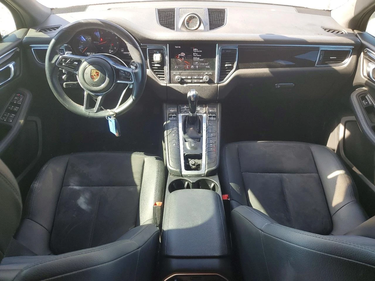 Porsche Macan BOSE* PANORAMA* ПОДГРЕВ*  - изображение 8