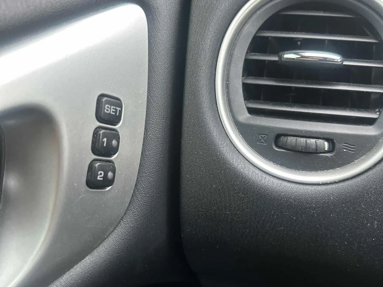 Nissan Pathfinder * 4WD 4dr * PANO* KEYLESS* �������*  | Mobile.bg � ����������� 15