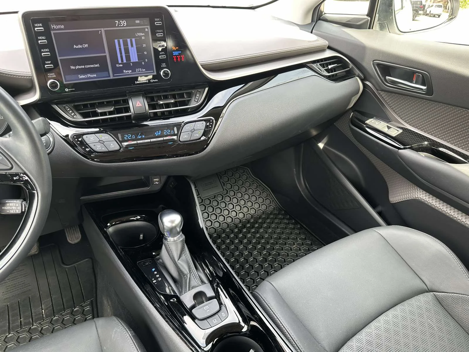 Toyota C-HR 2.0 LIMITED, снимка 16 - Автомобили и джипове - 54193928