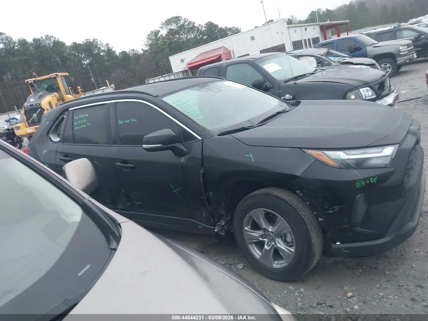 Toyota Rav4 Hybrid Xle * КРАЙНА ЦЕНА* , снимка 13 - Автомобили и джипове - 54491654