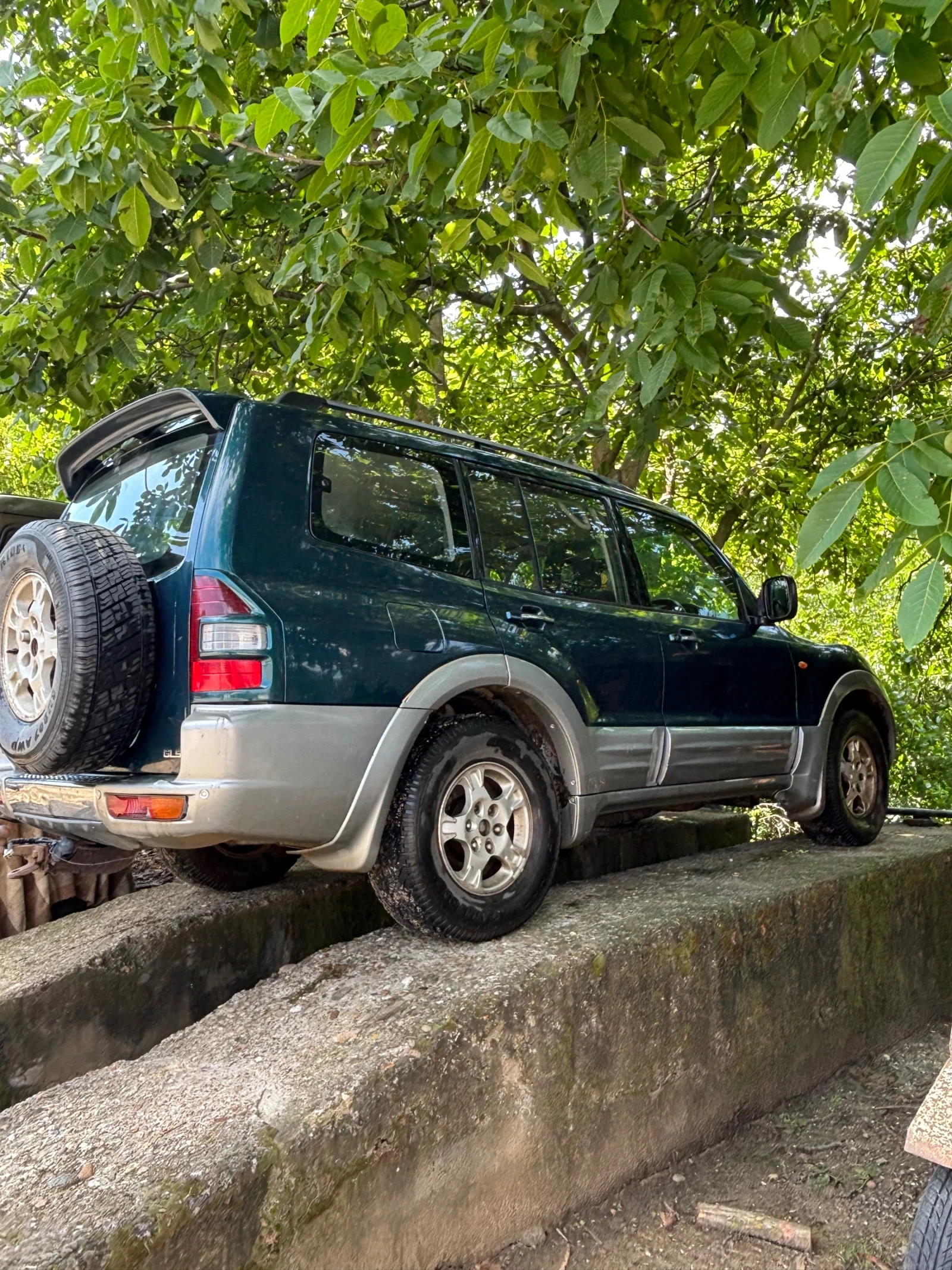 Mitsubishi Pajero 3.2 D, снимка 3 - Автомобили и джипове - 55155830