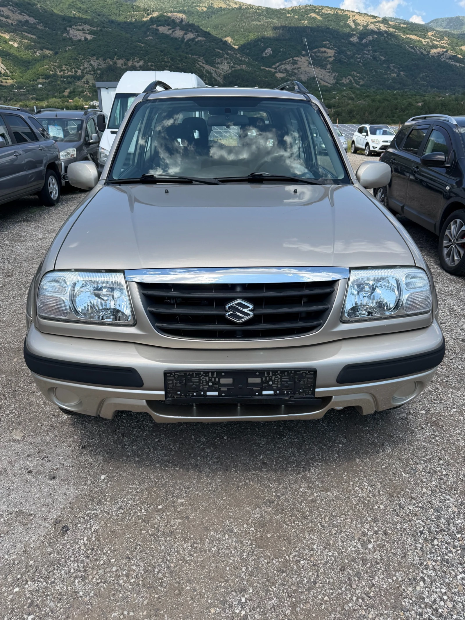 Suzuki Grand vitara 1.6 140000 KM, снимка 2 - Автомобили и джипове - 55167640