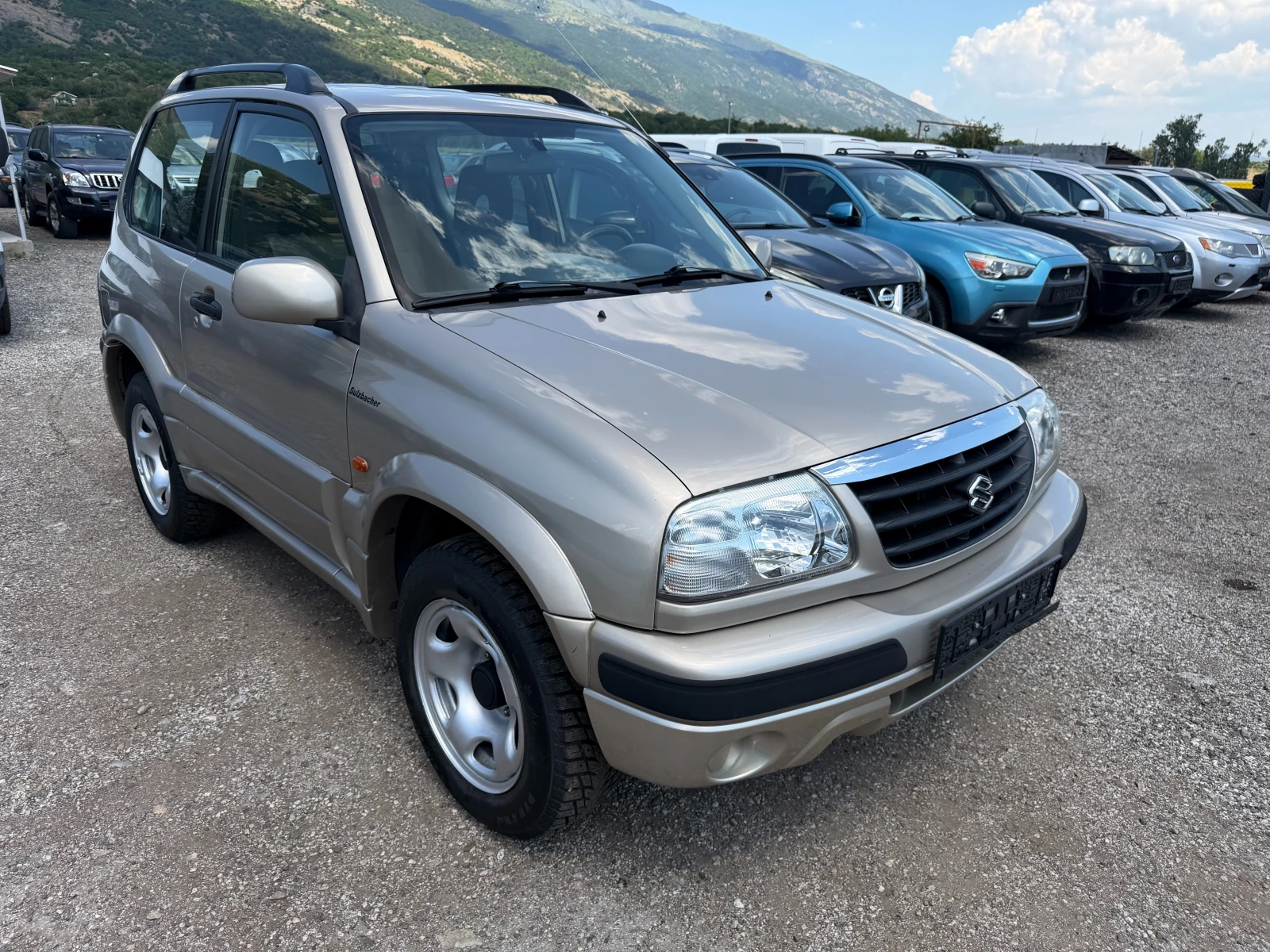 Suzuki Grand vitara 1.6 140000 KM, снимка 3 - Автомобили и джипове - 55167640
