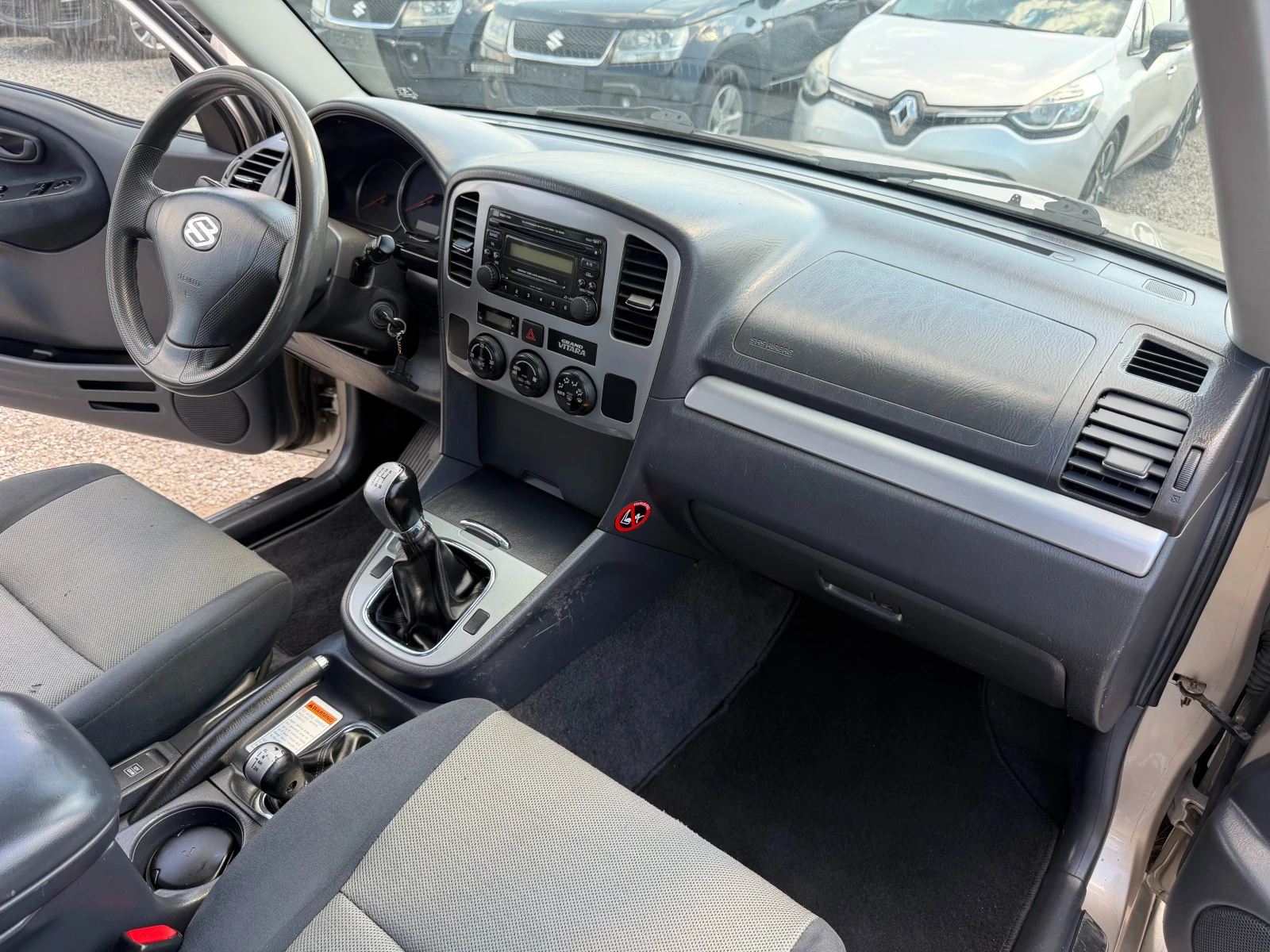 Suzuki Grand vitara 1.6 140000 KM, снимка 16 - Автомобили и джипове - 55167640