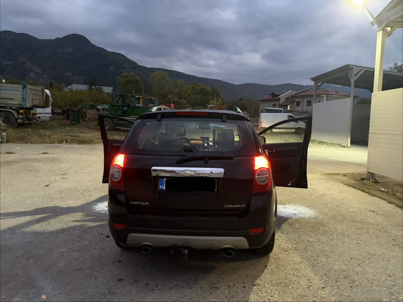 Chevrolet Captiva, снимка 6 - Автомобили и джипове - 56644827