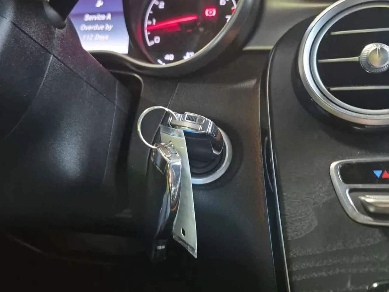 Mercedes-Benz GLC 43 AMG, снимка 8 - Автомобили и джипове - 56710600