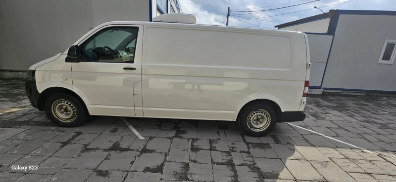 VW Transporter, снимка 2 - Бусове и автобуси - 47830686