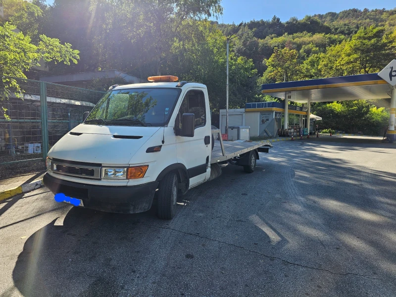 Iveco Daily Специален , снимка 1 - Бусове и автобуси - 48215992