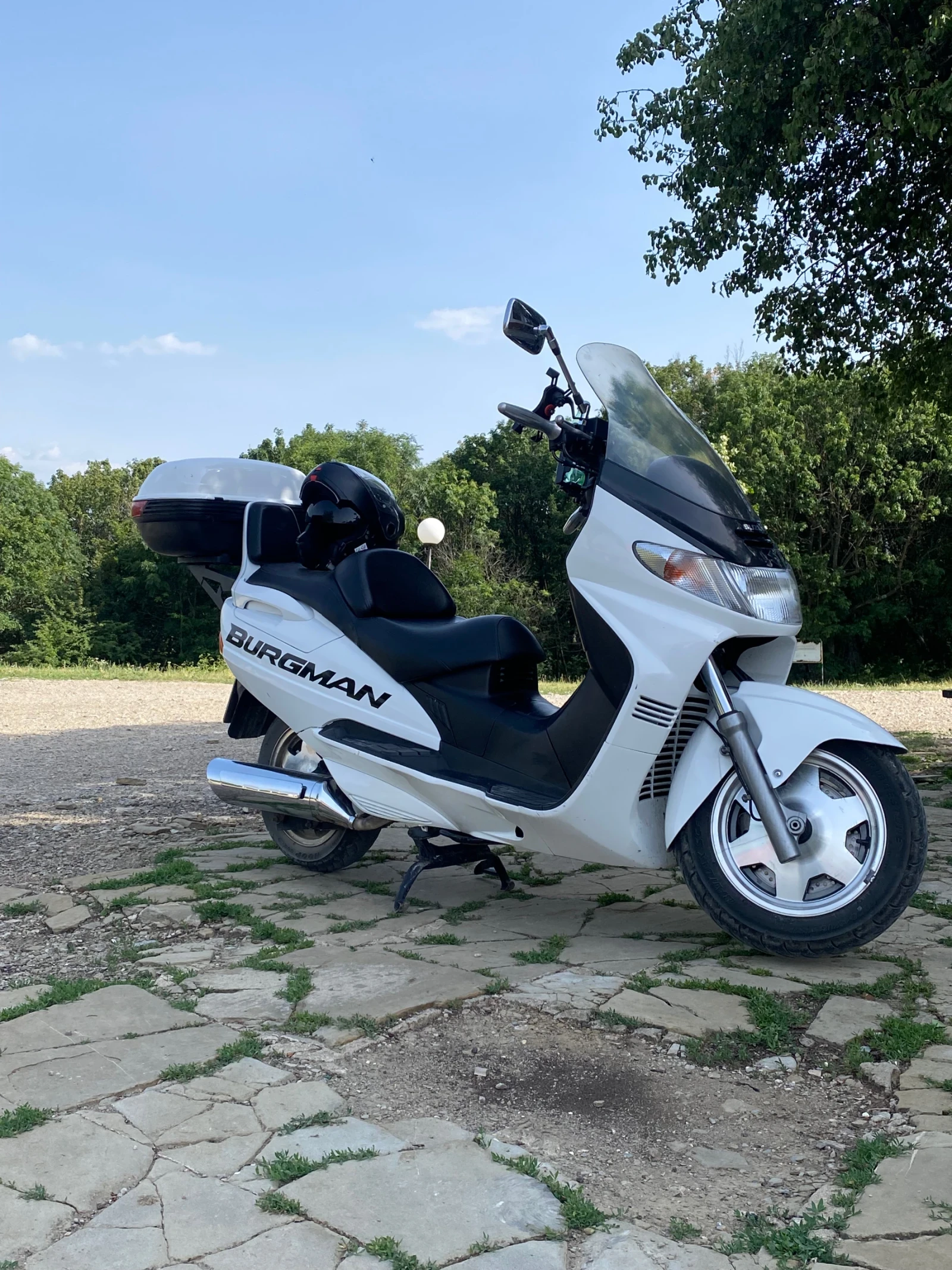 Suzuki Burgman 400 - изображение 10