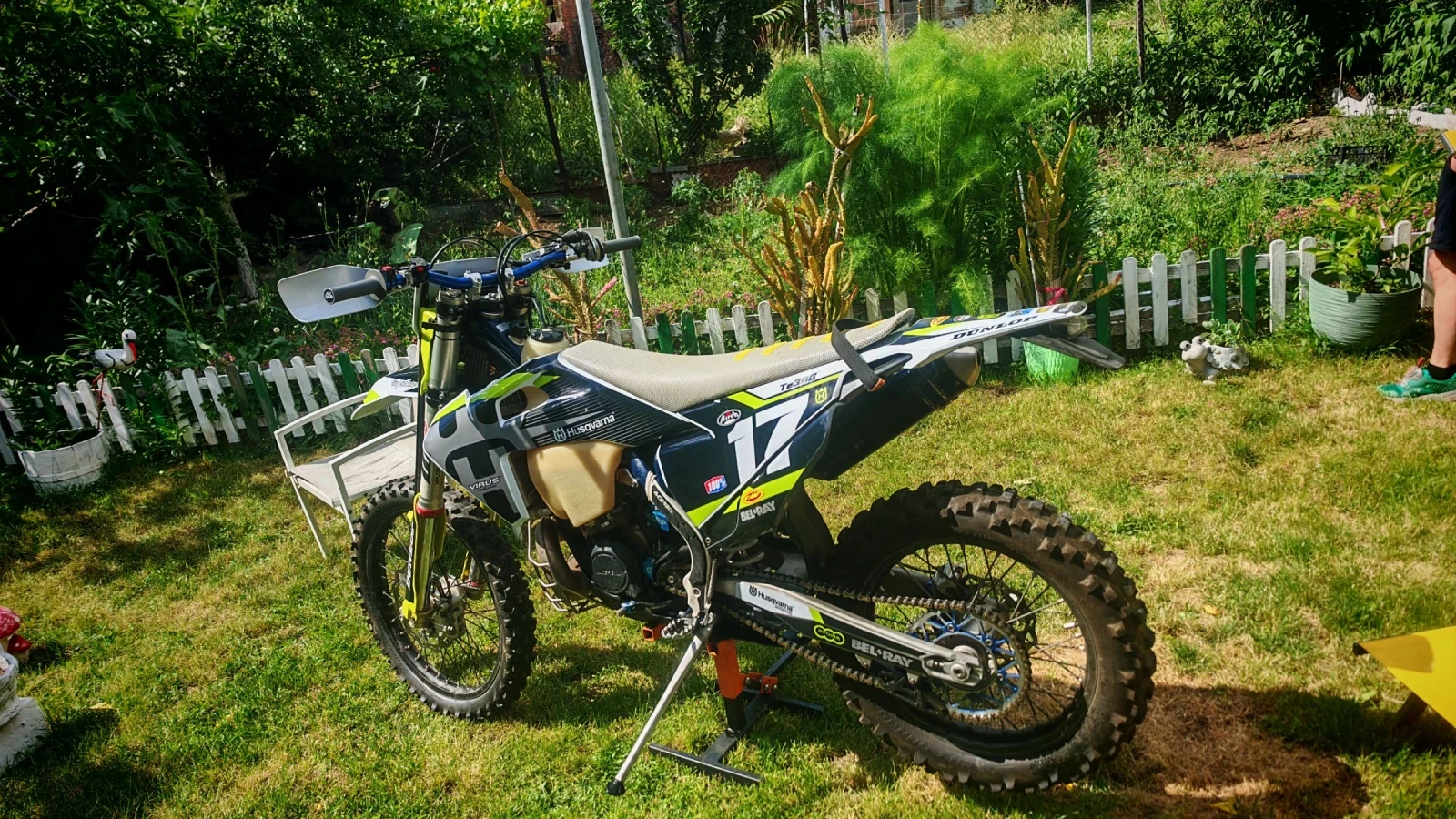 Husqvarna TE, снимка 2 - Мотоциклети и мототехника - 55195678