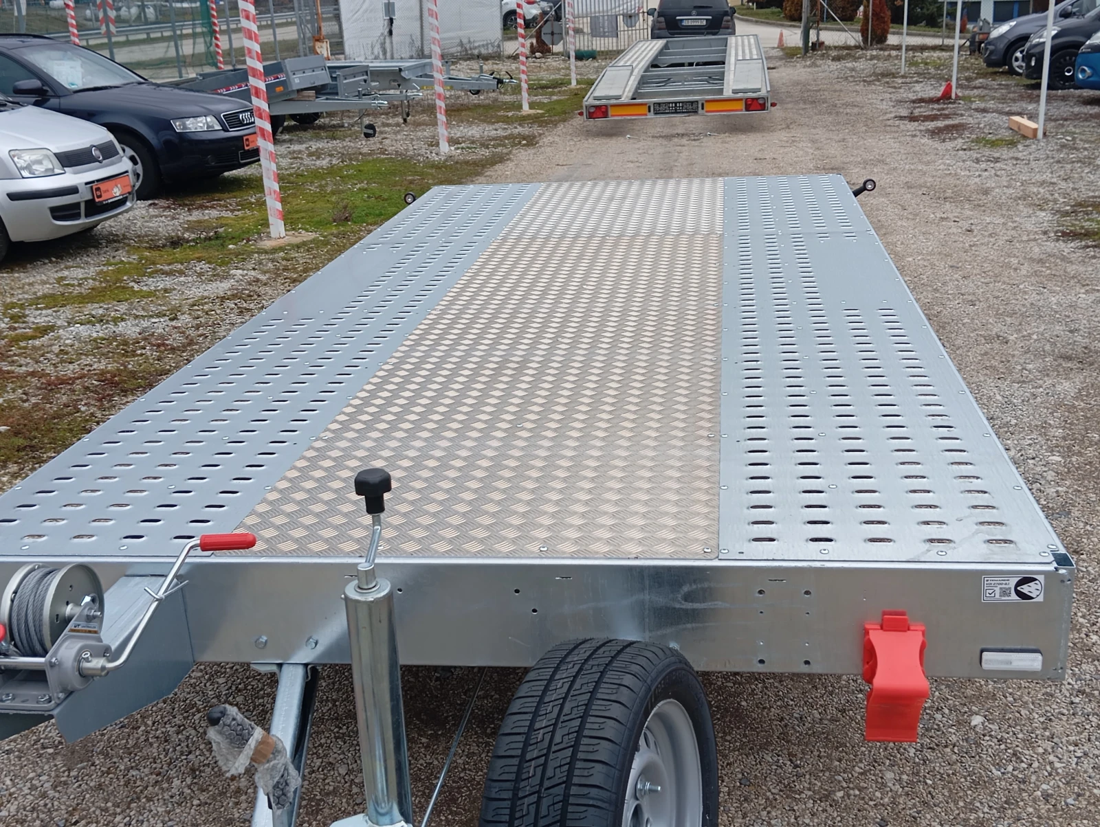 �� ��������� Temared 4.55/2.15-195/50/13-�������� | Mobile.bg � ����������� 11