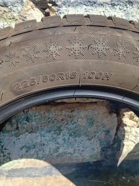 Гуми Зимни 225/60R18, снимка 3 - Гуми и джанти - 47433668