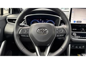 Toyota Corolla Cross 2.0 HSD AWD PREMIUM, снимка 13