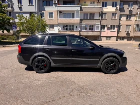 Skoda Octavia Scout, снимка 3