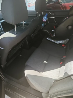 Обява за продажба на Subaru Outback 2.5i ~7 999 лв. - изображение 6