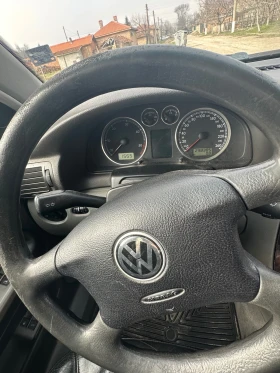 VW Passat 1.9 TDI - 2600 € / 5085.16 лв. - 67476225 8